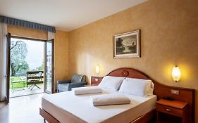 Hotel Caravel  4*